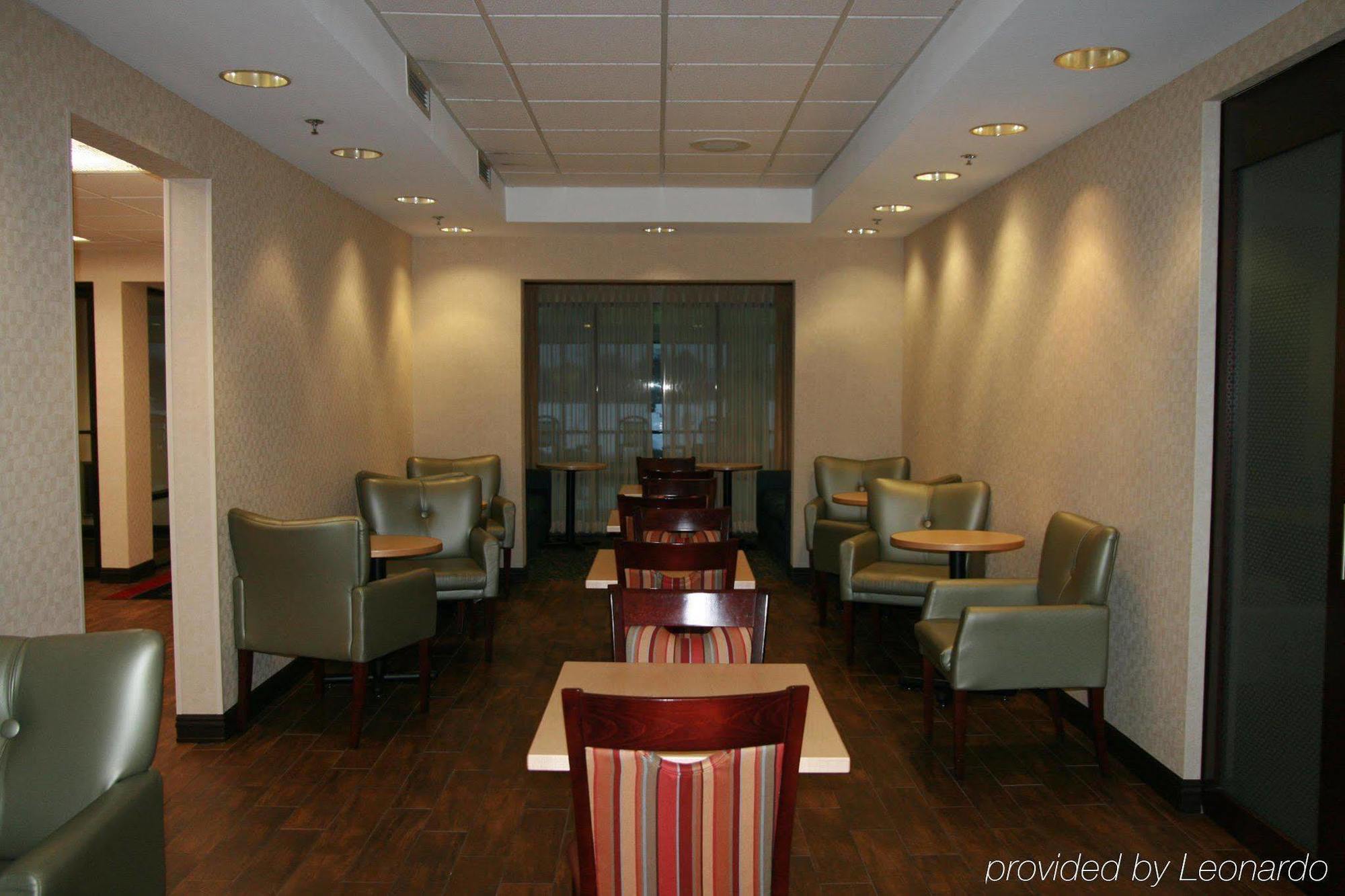 Hampton Inn Chicago Elgin/I-90 Buitenkant foto
